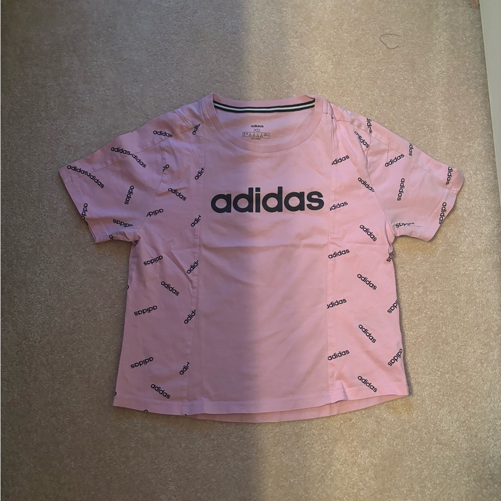 Adidas T-Shirt